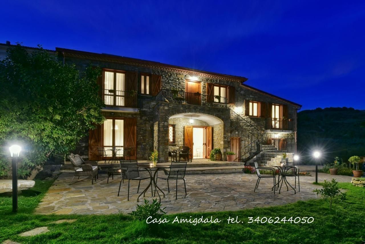 Casa Amigdala Bed and Breakfast Castellabate Exteriör bild